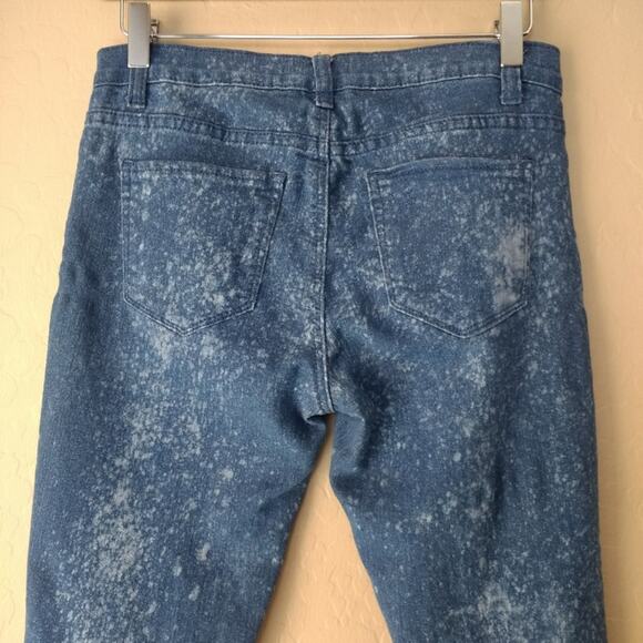 Forever 21 Bleached Skinny Denim Jeans - Picture 5 of 9